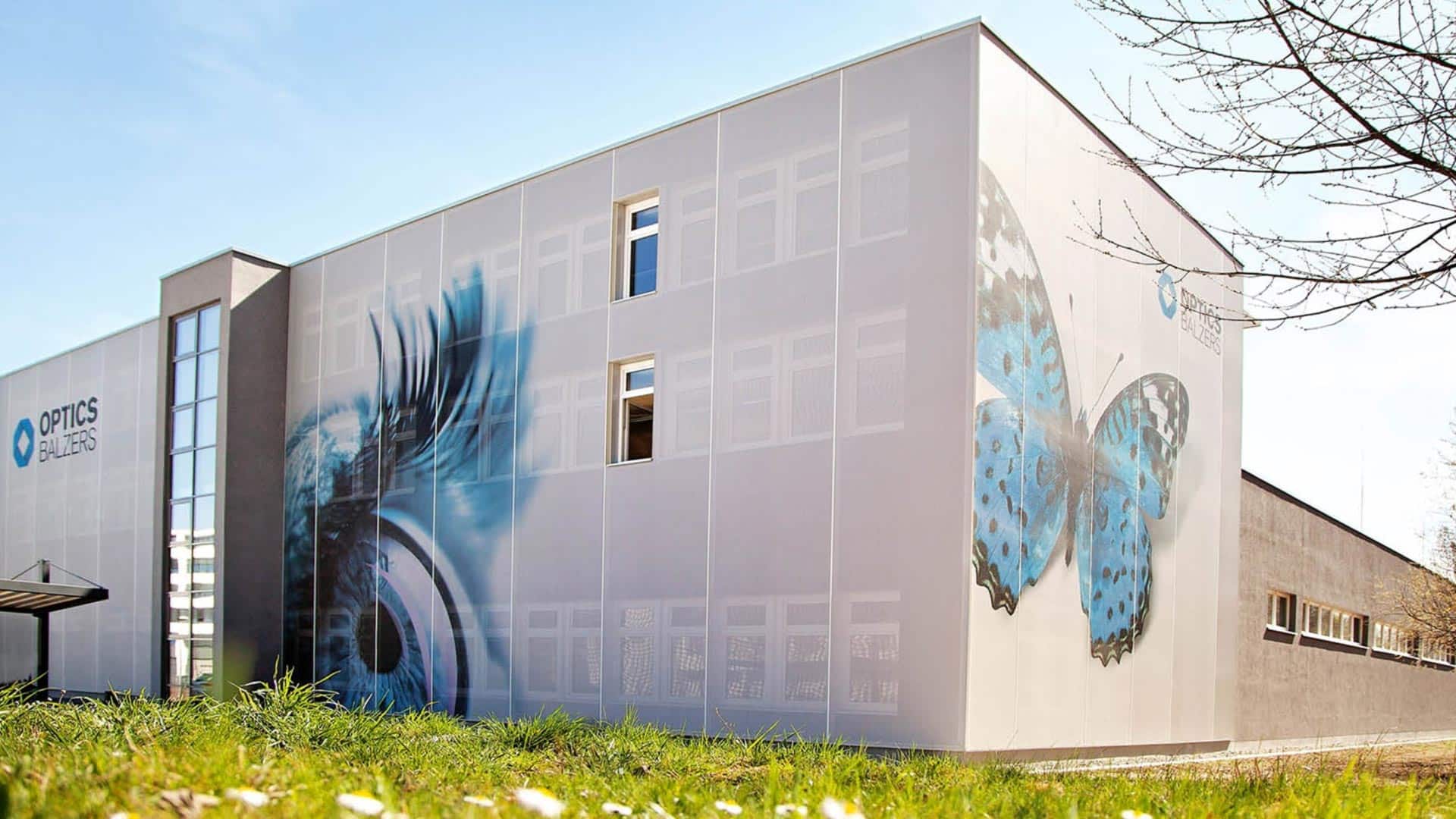 Textile Fassaden für das Rebranding von Gewerbeimmobilien Textile Fassaden für das Rebranding von Gewerbeimmobilien