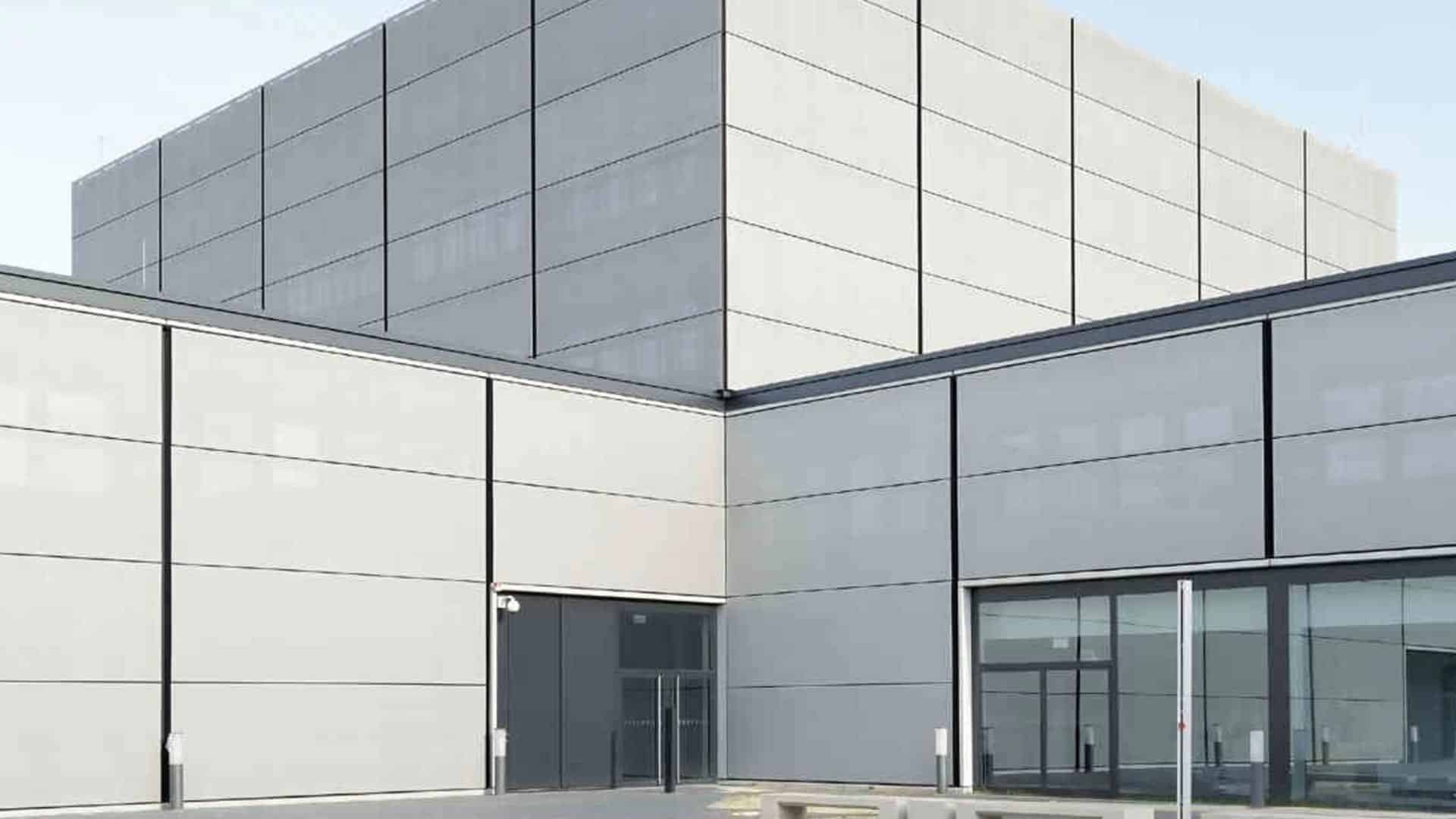 Textile Fassaden für das Rebranding von Gewerbeimmobilien