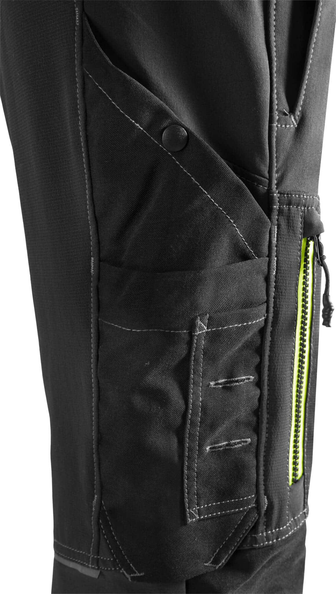 Stretch-Hose 2578 STP Stretch-Hose 2578 STP von Fristads, Detail Oberschenkeltasche mit Belüftungsnetz